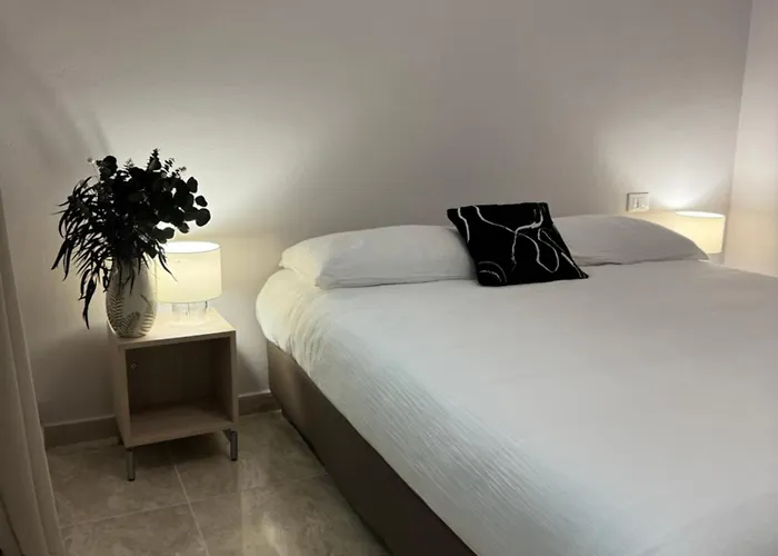 Pensión Paola 3*